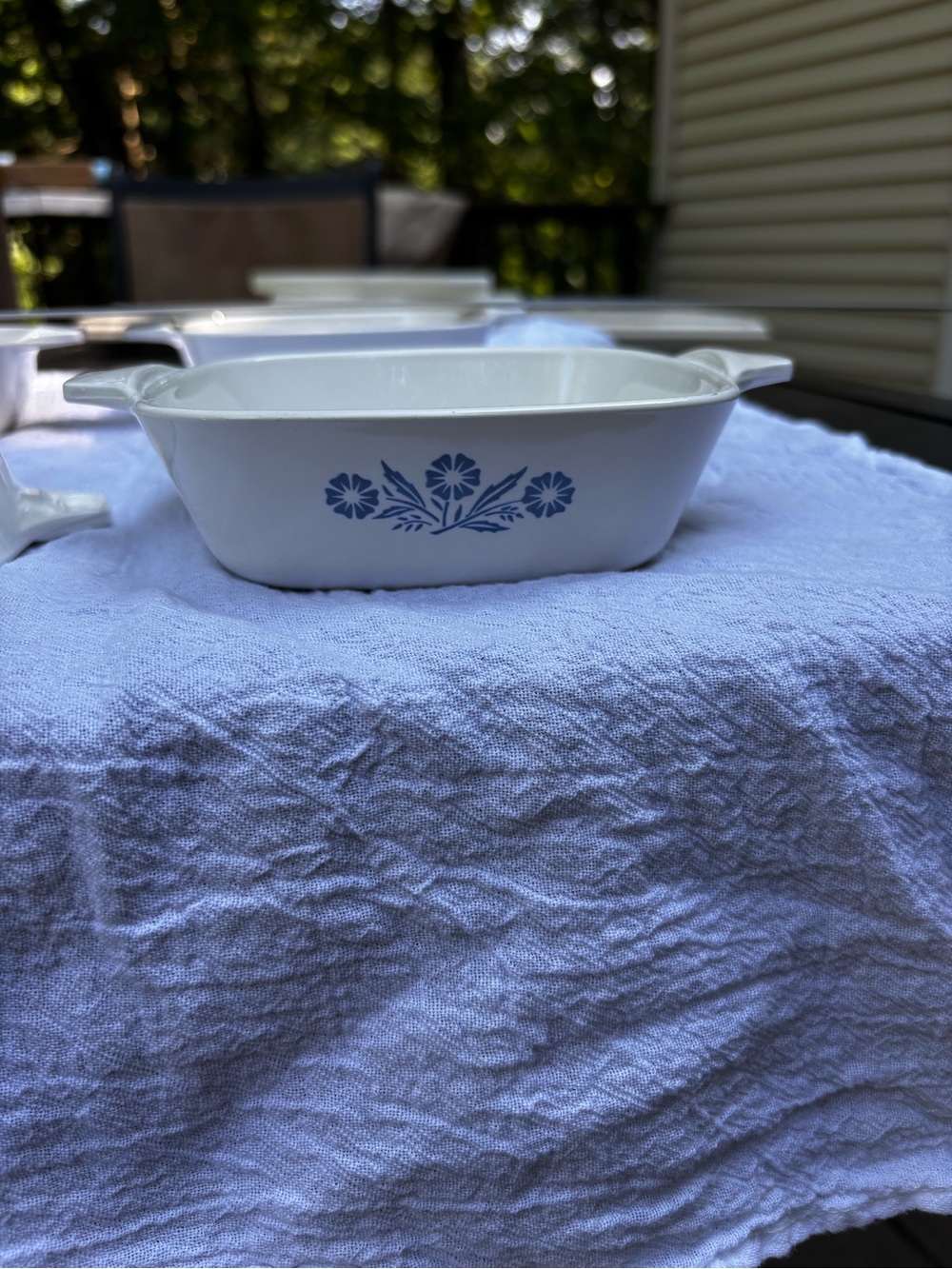 Corningware White Ceramic Petite Pan P-41 Baking Dish with Blue Floral Pattern.